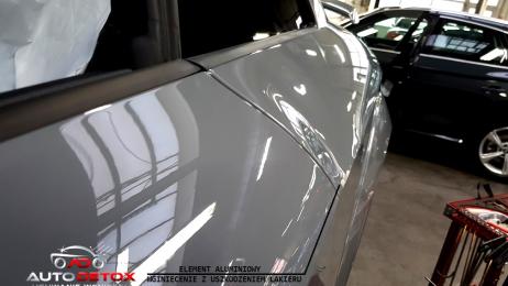 Audi TTrs - aluminiowy tylny błotnik z uszkodzeniem lakieru